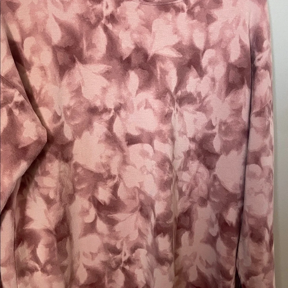 Athleta Sweatshirt - Picture 2 of 4